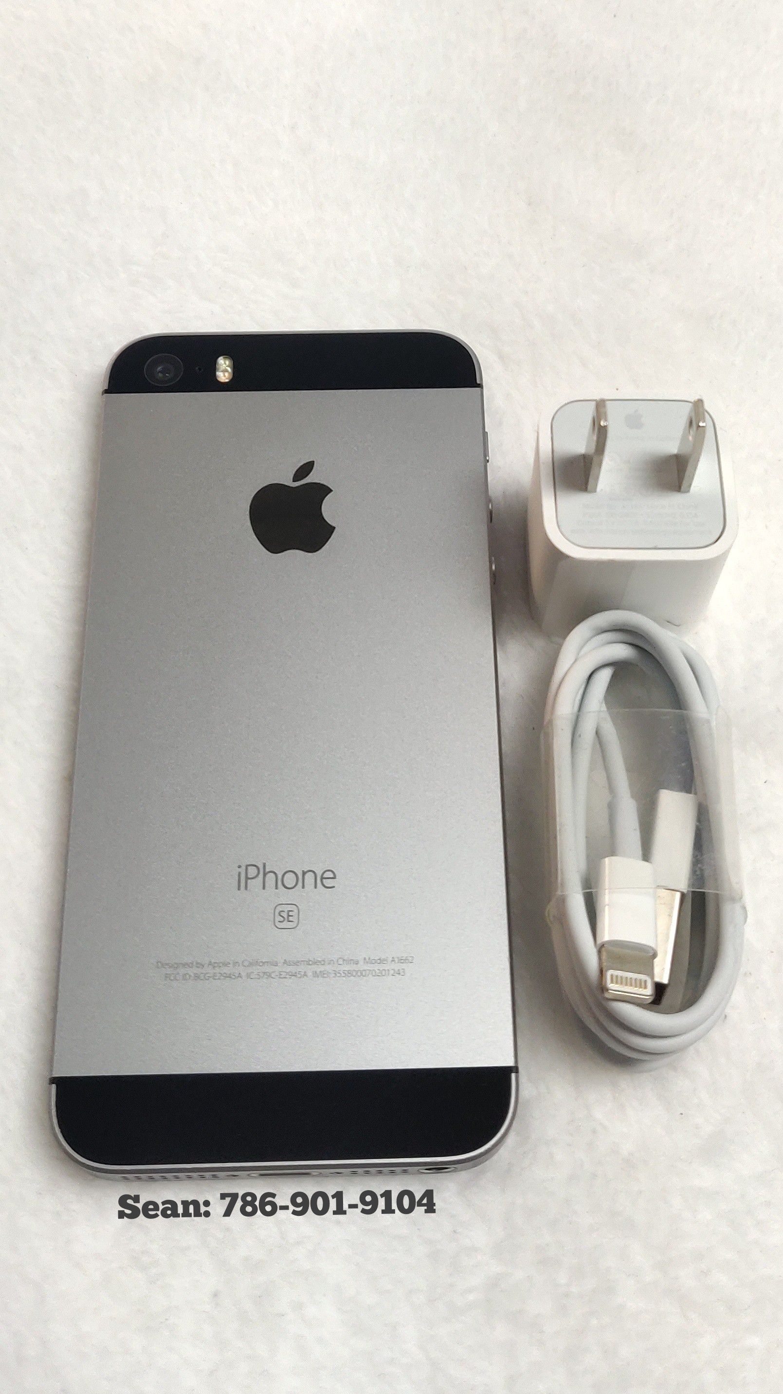 Original Apple iPhone SE (Space Grey) UNLOCKED *ATT/ Metro/ T-Mobile/ Overseas/ International*