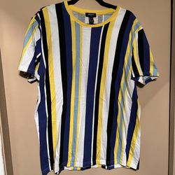 Forever 21 Stripped T shirt - Sz L