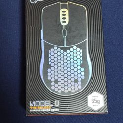 Glorious Model O Wireless Gaming Mouse - Matte White (GLO-MS-OW-MW) Brand New