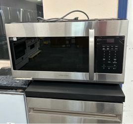 Samsung Over-the-Range Microwave – New