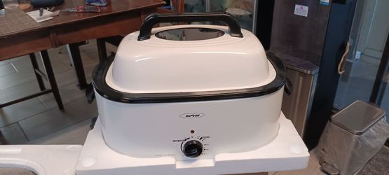 White sunvivi 16-18qt roaster oven