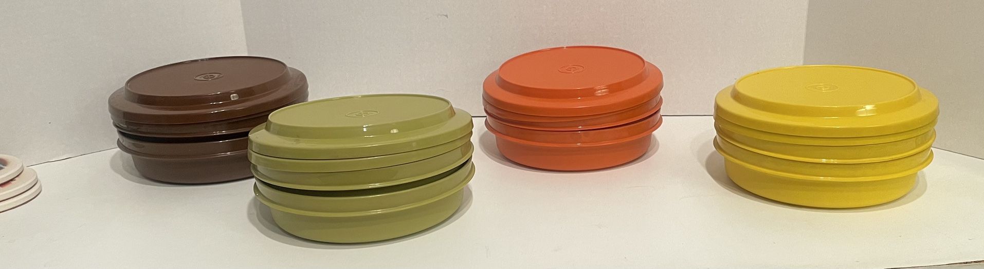 Tupperware Seal & Serve Containers