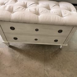 Upholstered Bench With Storage 