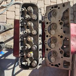 Cylinder heads big block chevy 