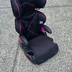 Car seat booster