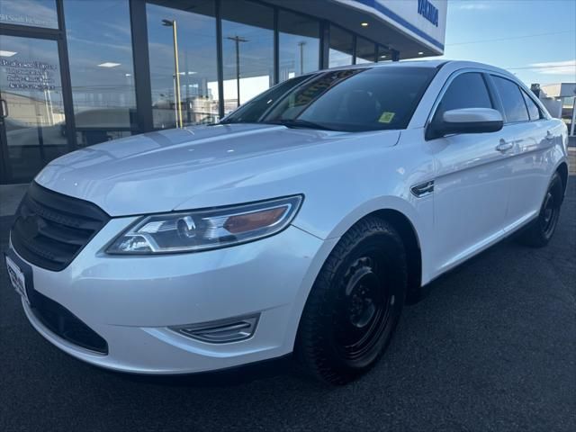 2010 Ford Taurus