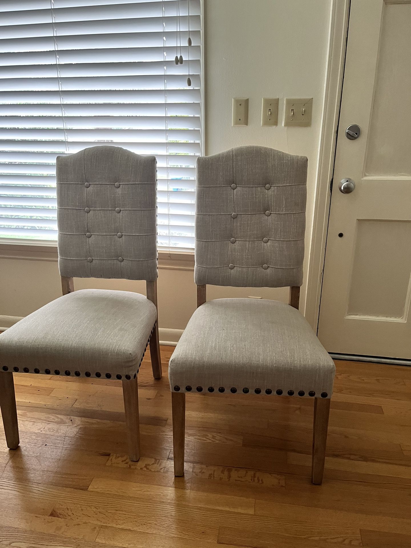 Upholstered Dining Chairs 