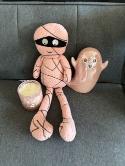 Halloween decor