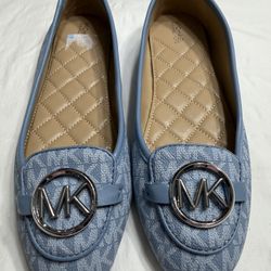 Michael Kors Lillie Moccasin Logo Flats Shoes Size 9.5 Light Blue Women New No Box 