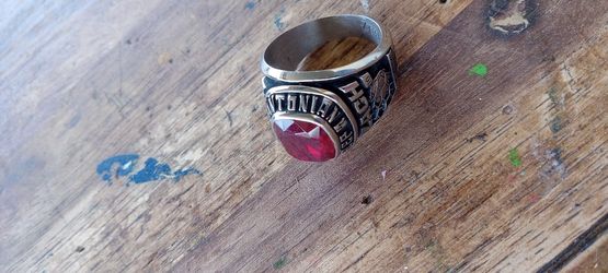 Anillo De Graduacion De Preparatoria
