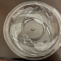 New Beautiful Crystal Studios "Flower Scene" 14" Round Dip Platter   Great Gift 🎁! 