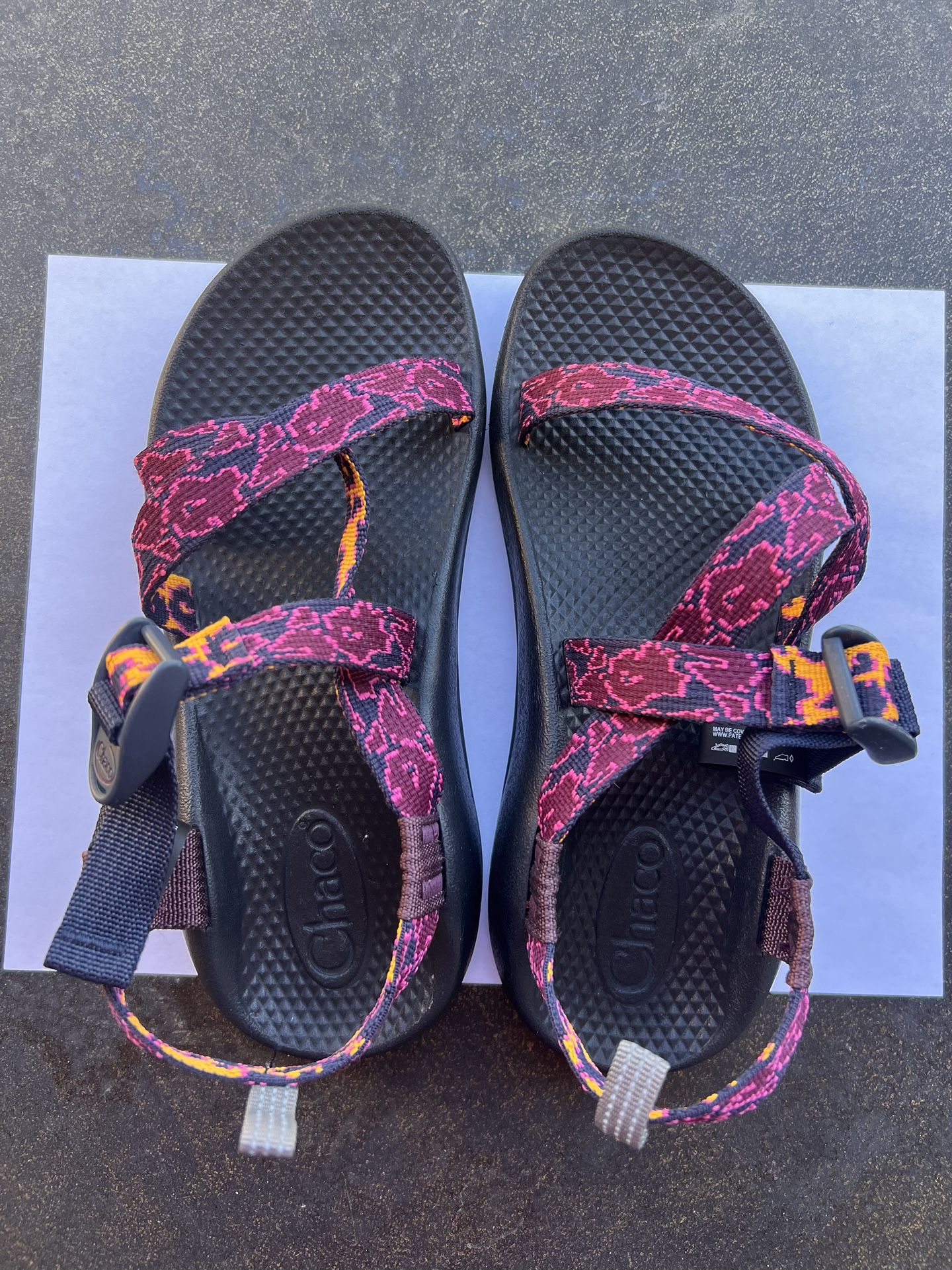 Chaco Sandals Size 4