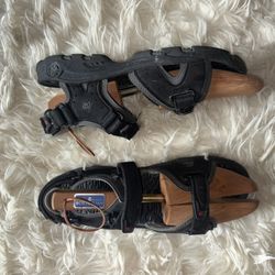 Men’s Shoes 