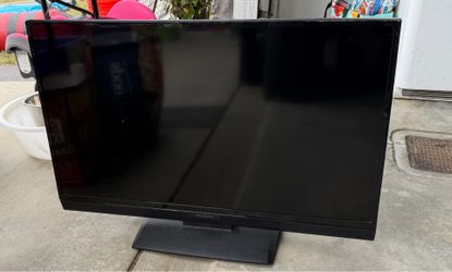 34” insignia TV
