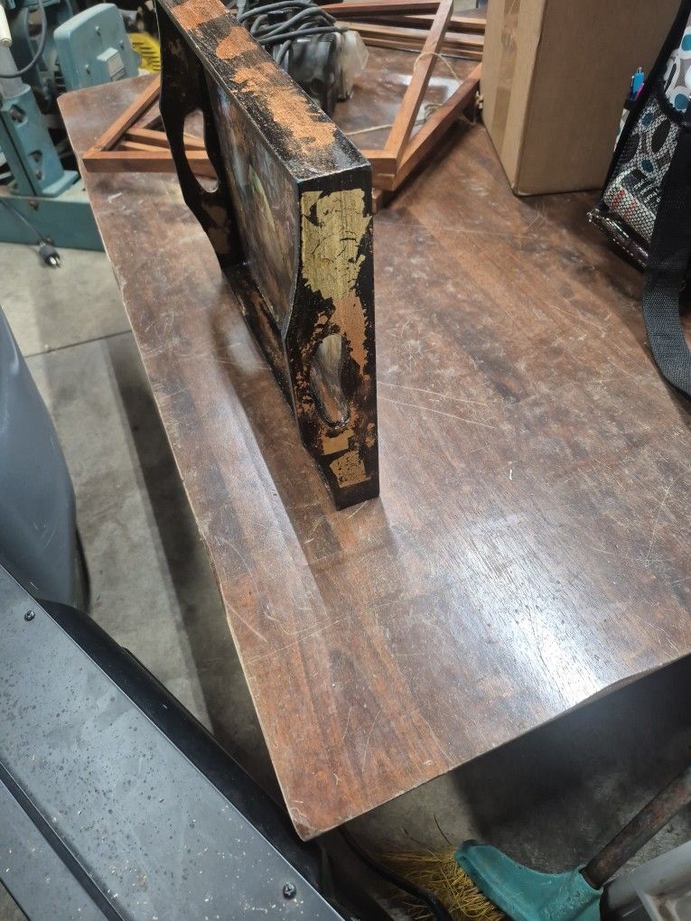 Awesome Rhabbed Wooden Servingtray