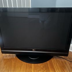 LG 42" TV