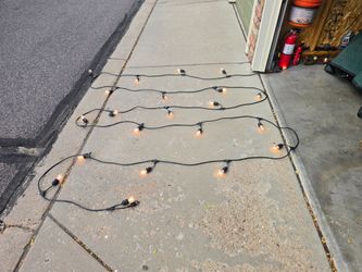 50 Ft Outdoor String Lights – Working