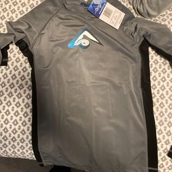 Kanu Surf Rash guard Size 10 (x2)