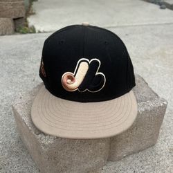 Fitted Hat Size 7 1/4