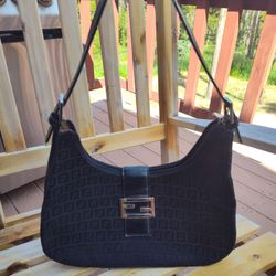 Vintage Designer Women's Purse,Black W/Gold Lining