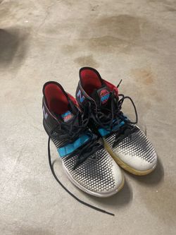 Khwai Leonard New Balance Basketball Omni Shoes