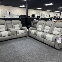 Reclining Sofa & Loveseat. 🚚WE DELIVER🚚