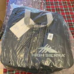 New High sierra ski snowboard bag 14x79.5” long. Boots bag is 10x16x15.25” inches (fits boots up to size 13). 2 pcs set.  Brand new in open box. New w