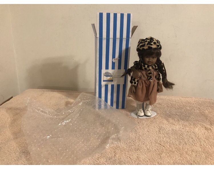 The Canopy Club 9” Porcelain Doll With Stand February Brianna NIB
