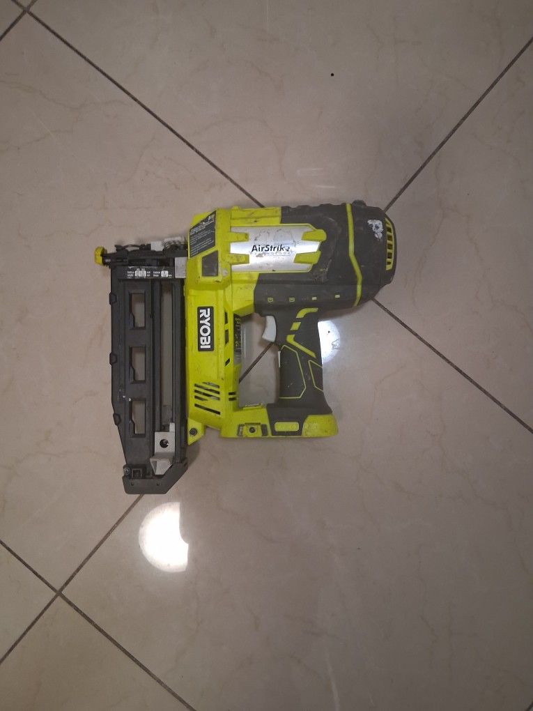Ryobi One+ 18V AirStrike 16-Gauge Cordless Finish Nailer