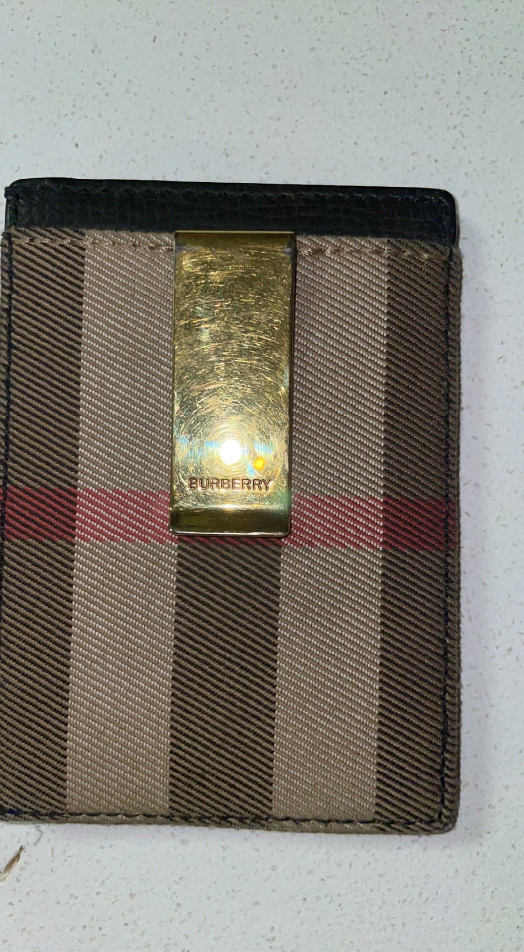 Men's Burberry Money Clip Wallet/ Authentic! Not FAKE! for Sale in Houston,  TX - OfferUp