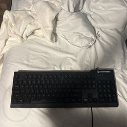 Cyber Power, Pc Keyboard