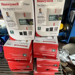New In Box Honeywell Air Purifier hepa Filter 