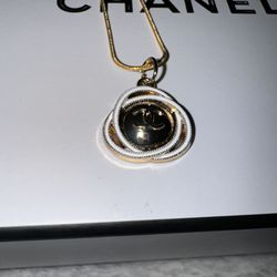 EUC Chanel Gold and White Zipper Pull Charm ; 20mm