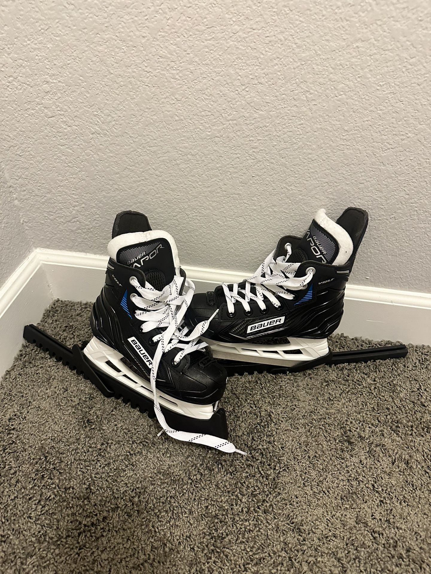 Bauer Kids Ice Hockey Skates