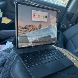 iPad Pro 12.9 512gb 4th Gen 