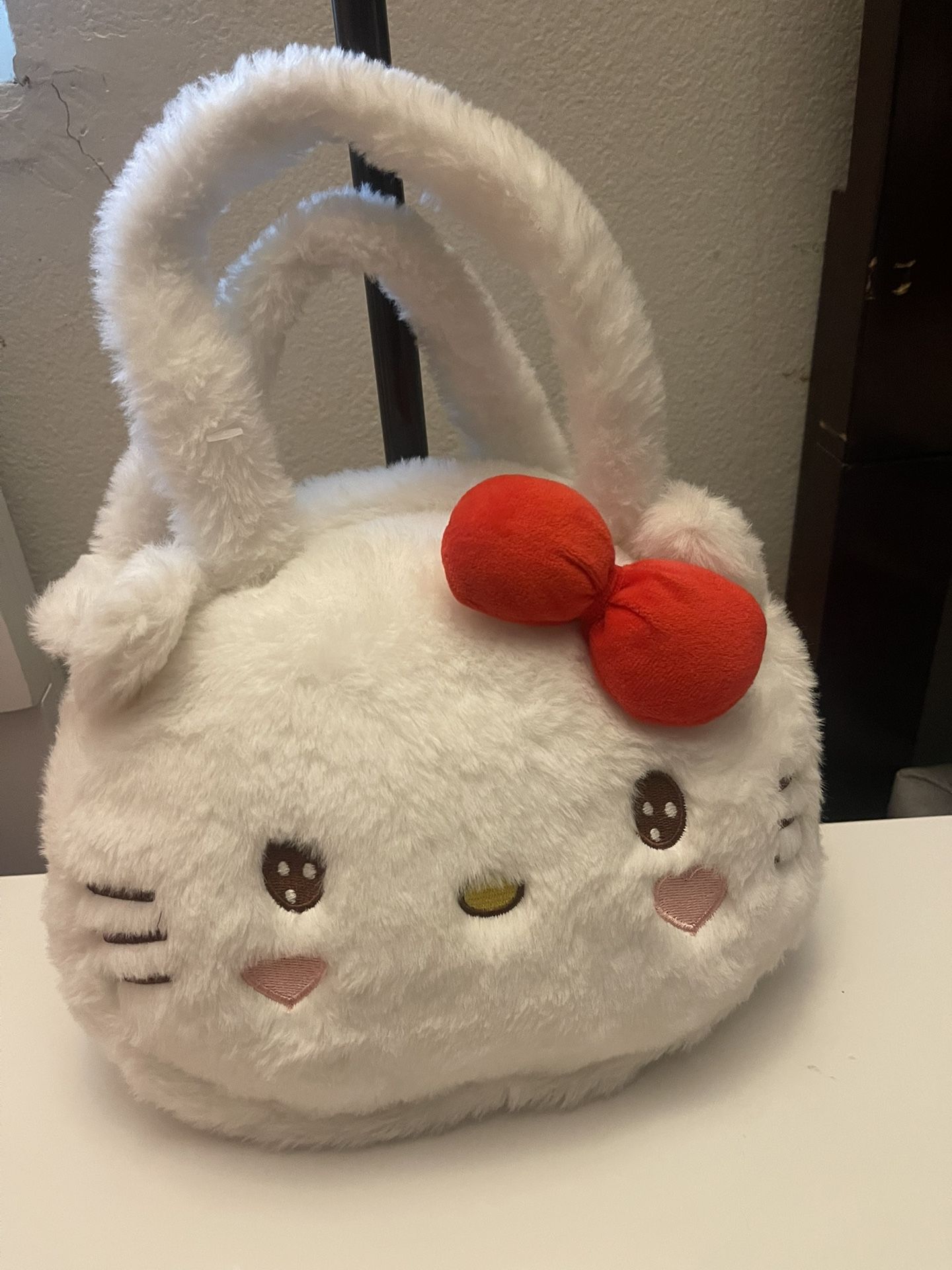 Hello Kitty Purse