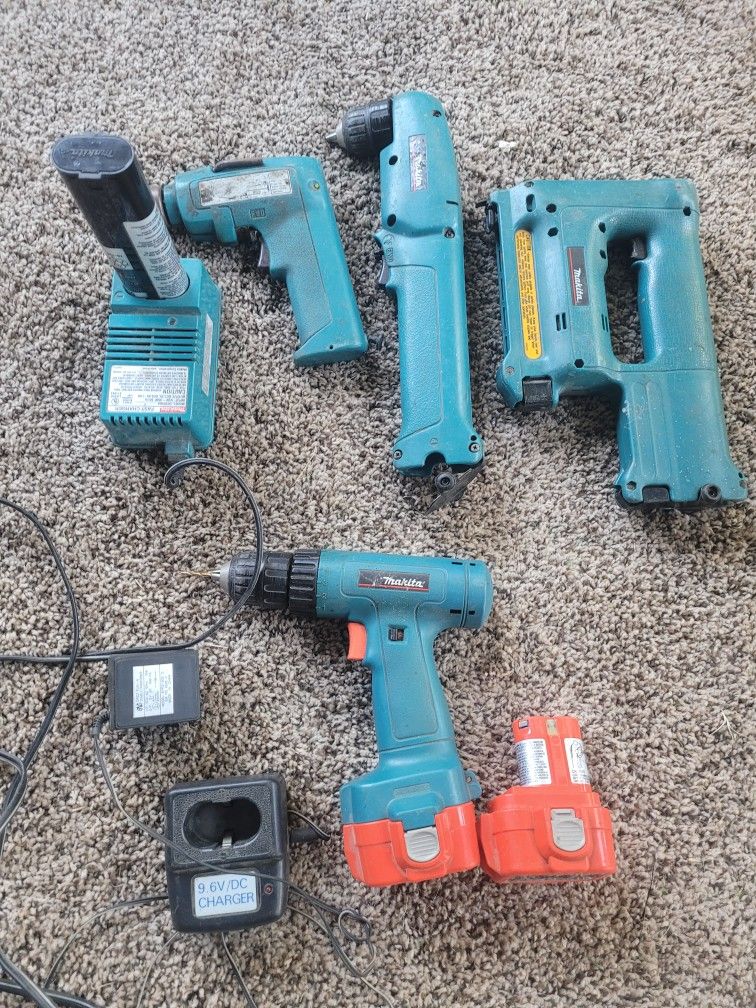 Makita Drill Set