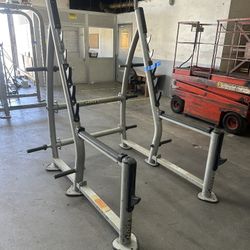 HOIST SQUAT RACK - FULL COMMERCIAL HEAVY DUTY SQUAT RACK! READY FOR DELIVERY OR PICKUP NOW!