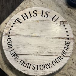 Buc-ee’s Rustic Round Wood Lazy Susan-Farmhouse Style