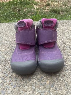 KEEN Hiking Boots Kids Sz 1