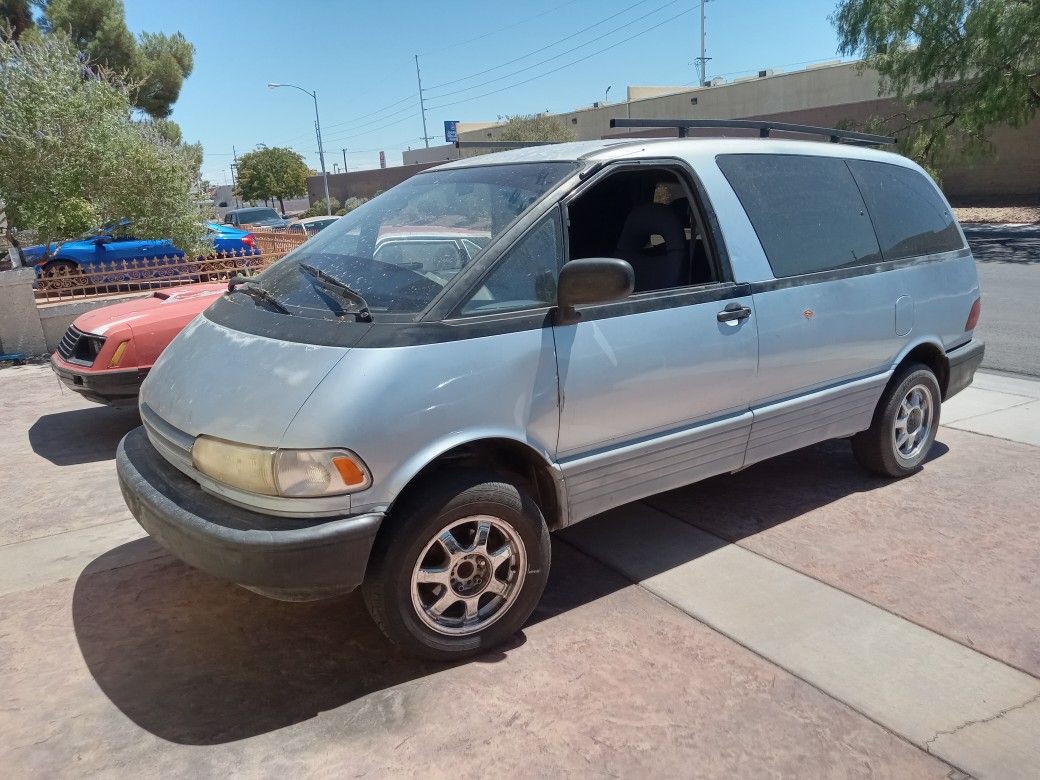 1992 Toyota Previa