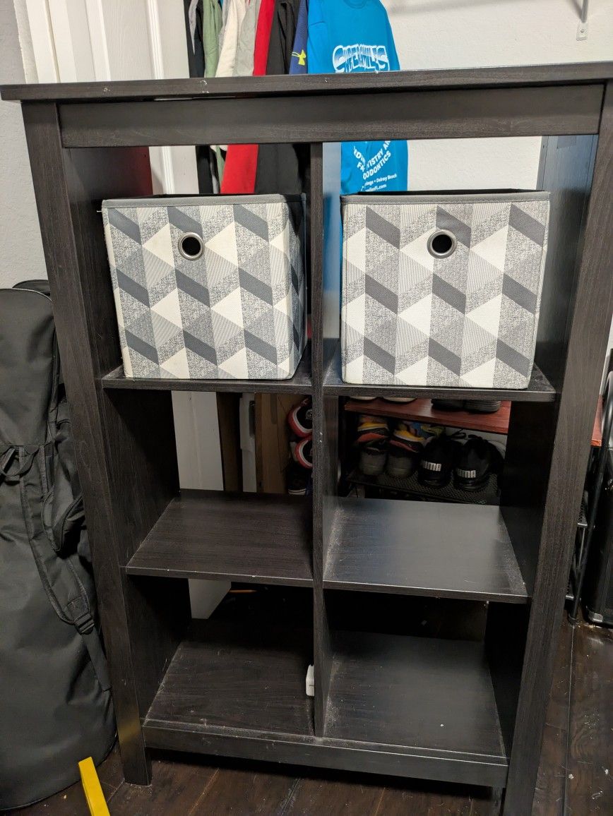 Shelf Unit