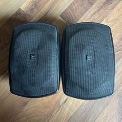 Pair Of Yamaha Indoor Outdoor Speakers 40.00 Obo