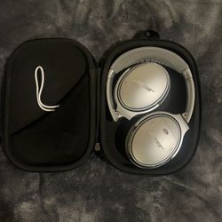 Bose QC35