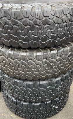 4 Llantas Usadas BFGoodrich Ko2 Lt 265/70/17 $240 las 4