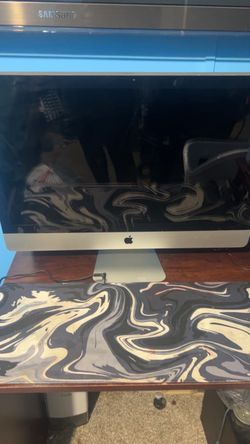 Apple iMac All-in-One Desktop Computer