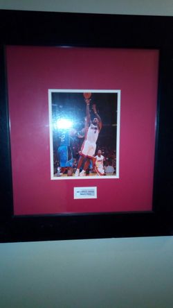 LeBron James professional framed jump shot photo not sighned