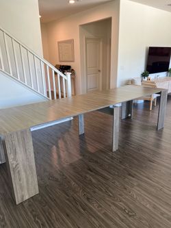 Adjustable table