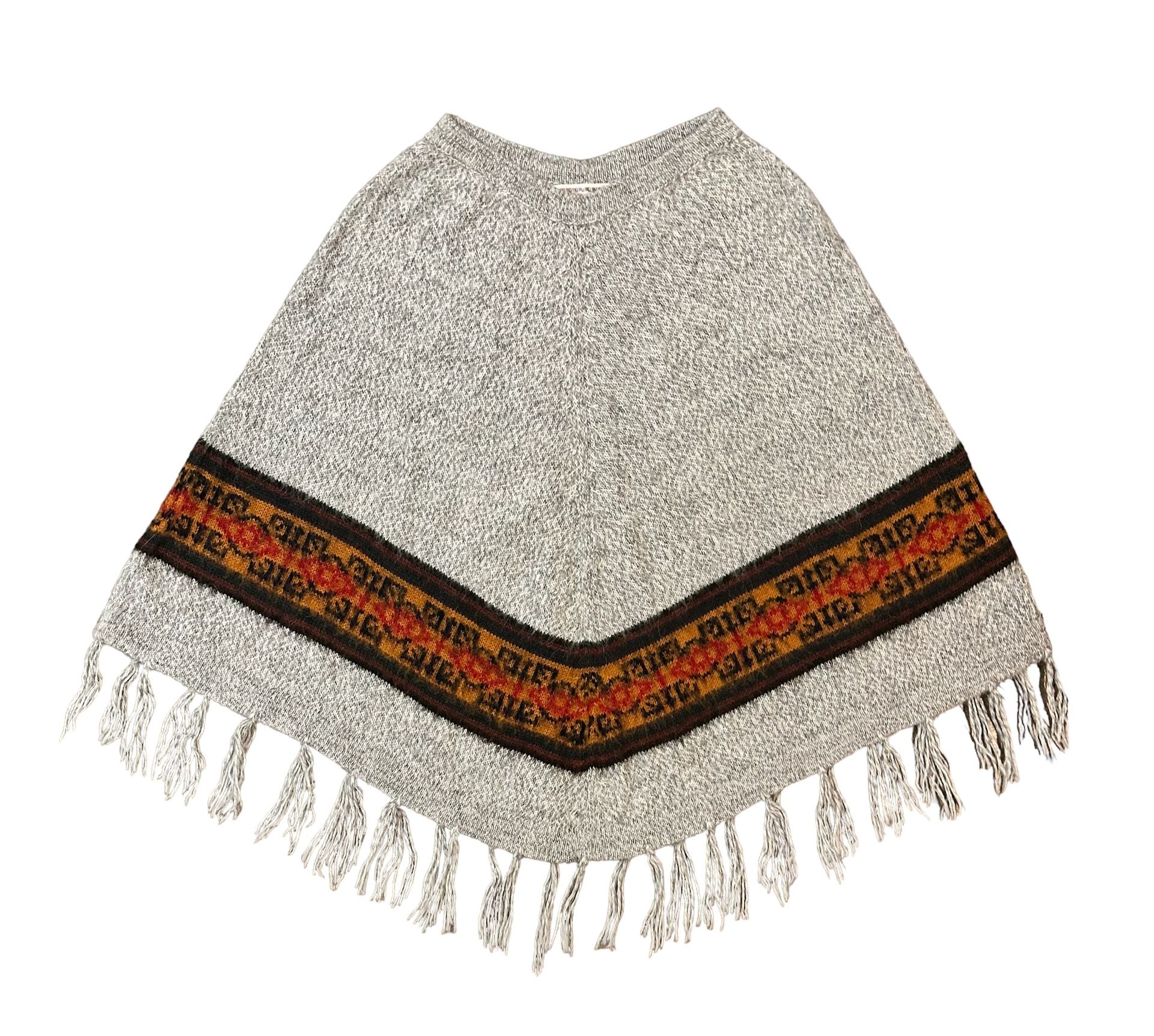 The Alpaca Connection Made in Peru Poncho Heather Light Grey With Design Size L