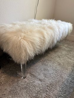 Fur large lucite bench